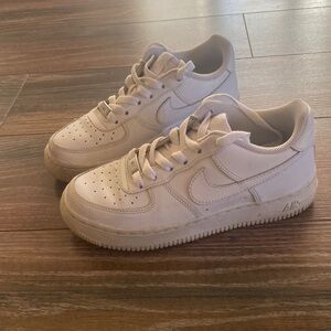 AF1